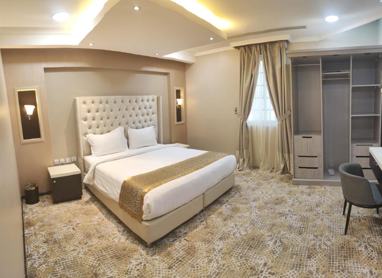 اصاله الشروق للأجنحه الفندقيه Al Khobar Exterior foto